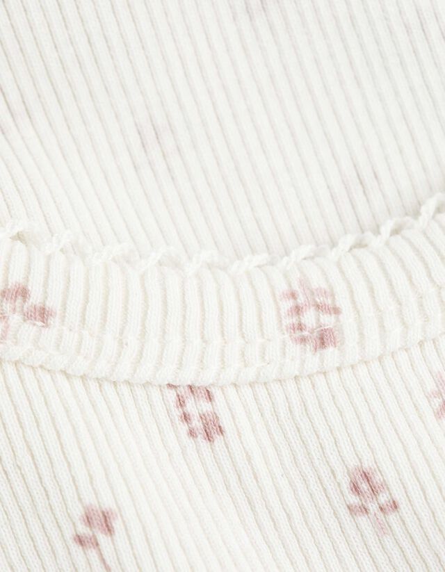 Póló - Fodros szegéssel - feher