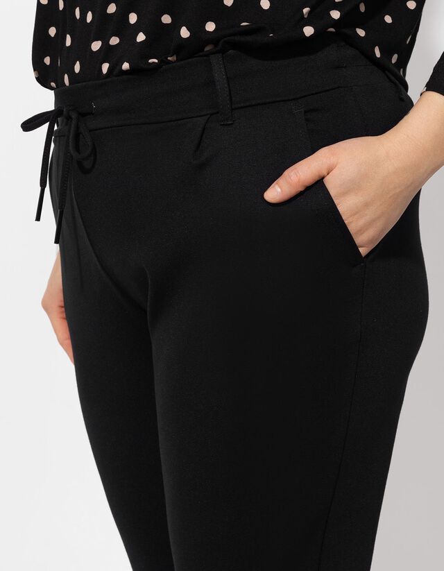 Melegítőnadrág - Zsinóros - fekete