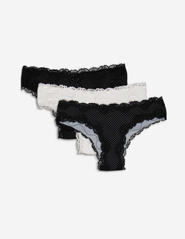 Brazil alsó - Csipkerátéttel