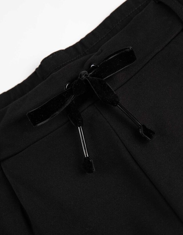 Melegítőnadrág - Zsinóros - fekete