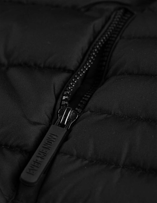 Steppelt dzseki - Vízlepergető - fekete