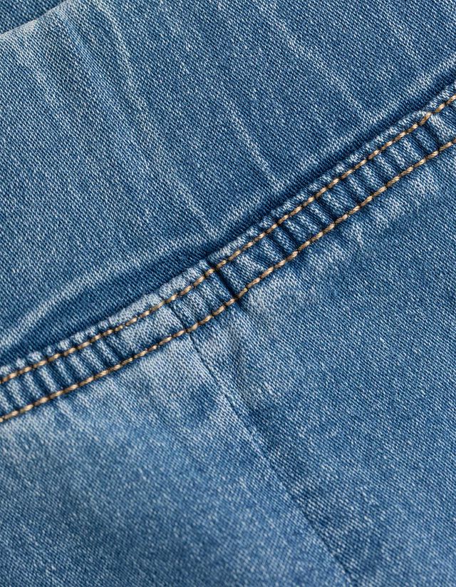 Jegging - Szélesített szabás - vilagoskek