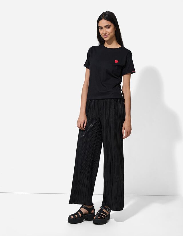 Póló - Hímzésekkel - fekete