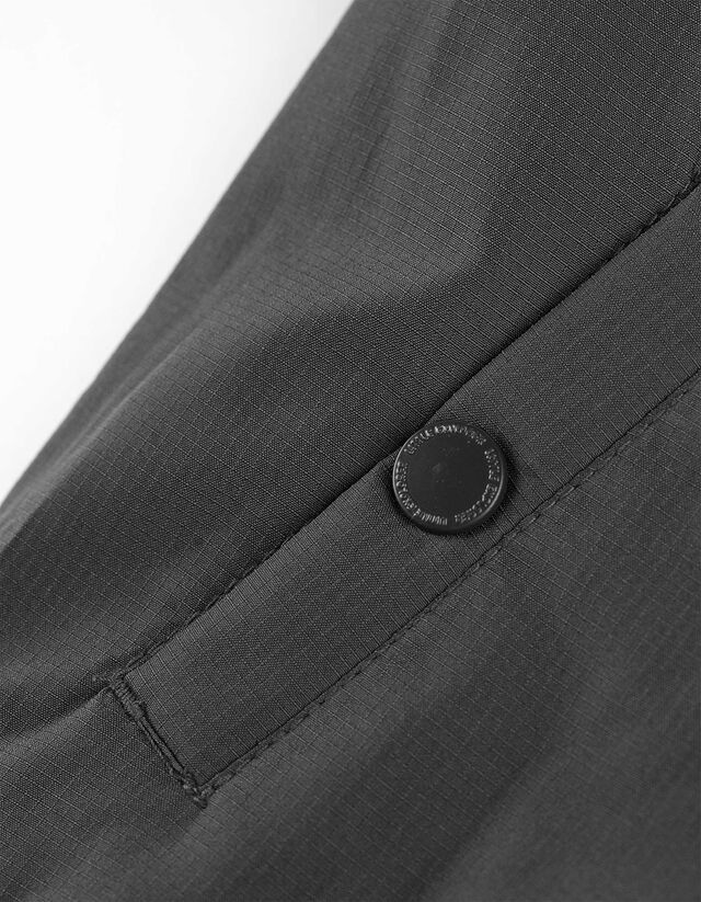 Dzseki - sötétszürke