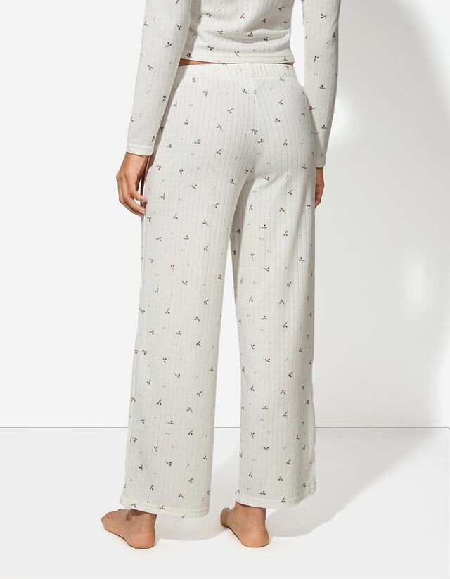 Felsőből és nadrágból álló pizsama szett - Strukturált anyag - feher