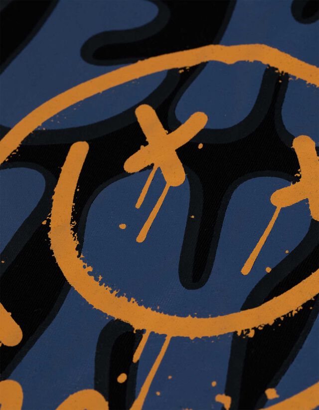 Póló - Hátul nyomtatott minta - feher