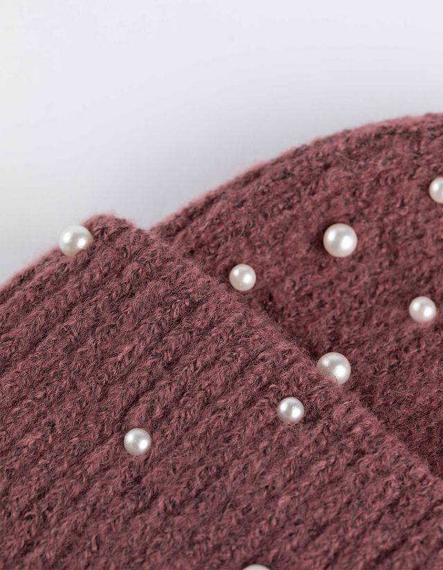 Sapka - Gyöngyökkel díszítve - sotetlila