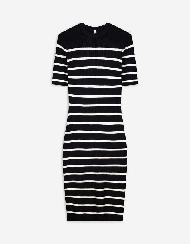 Ruha - Viszkóztartalom - fekete