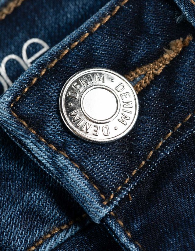 Egyenes fazon - sotetkek