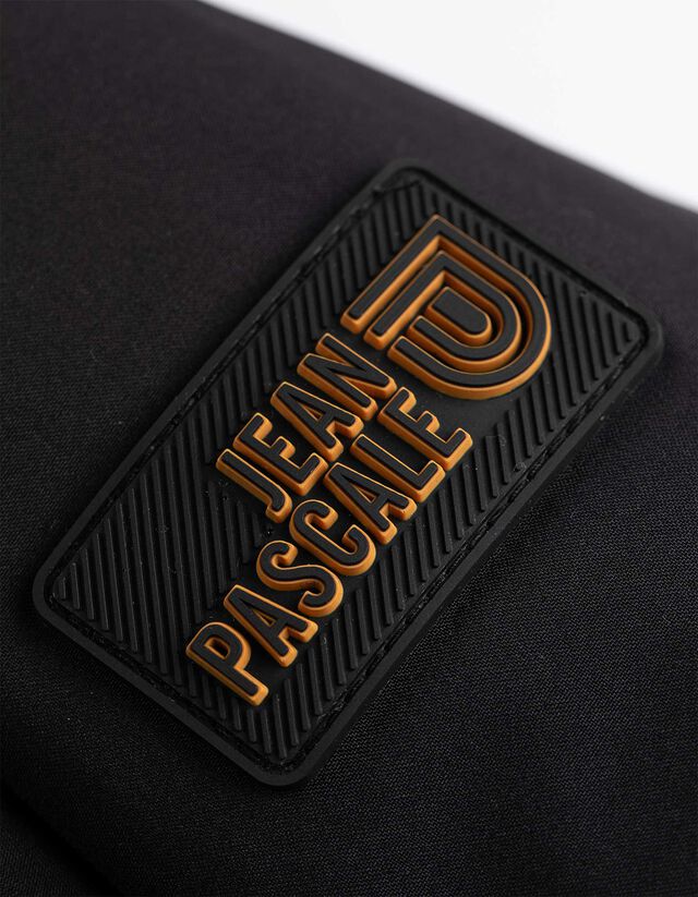 Dzseki - Vízlepergető - fekete