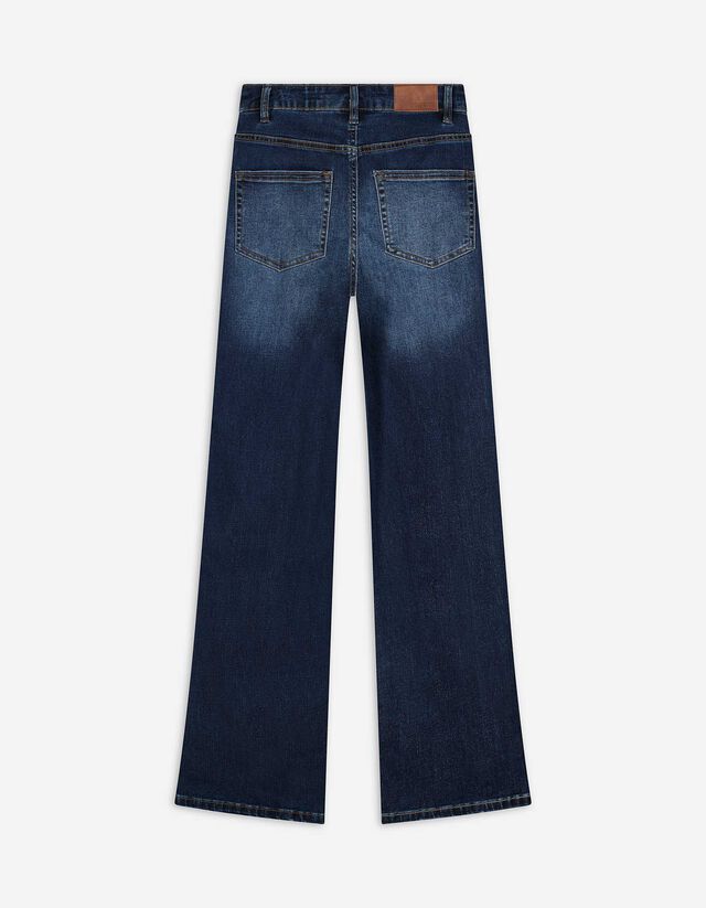 Egyenes fazon - sotetkek