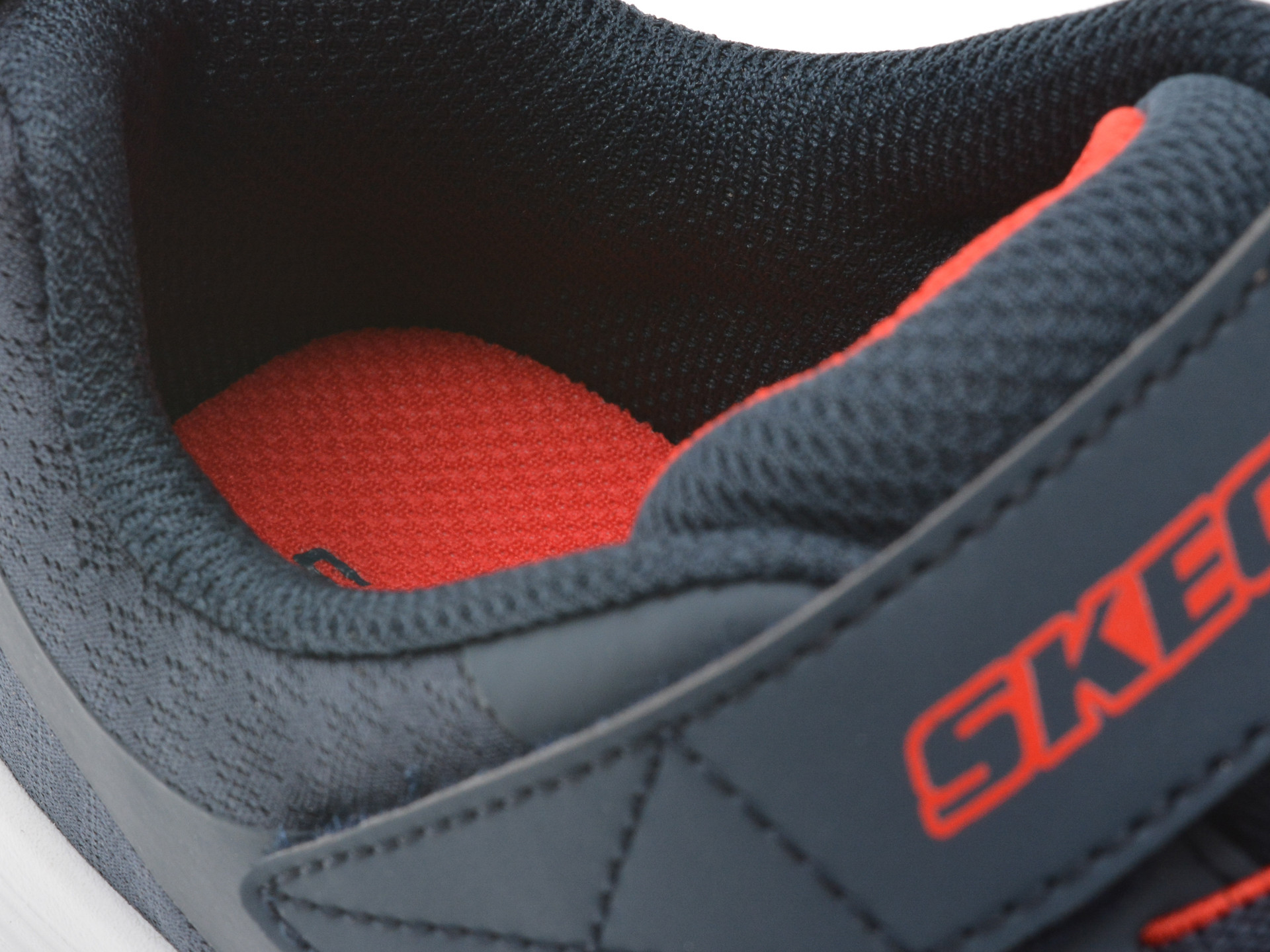 Pantofi sport SKECHERS bleumarin, GO RUN 400, din material textil