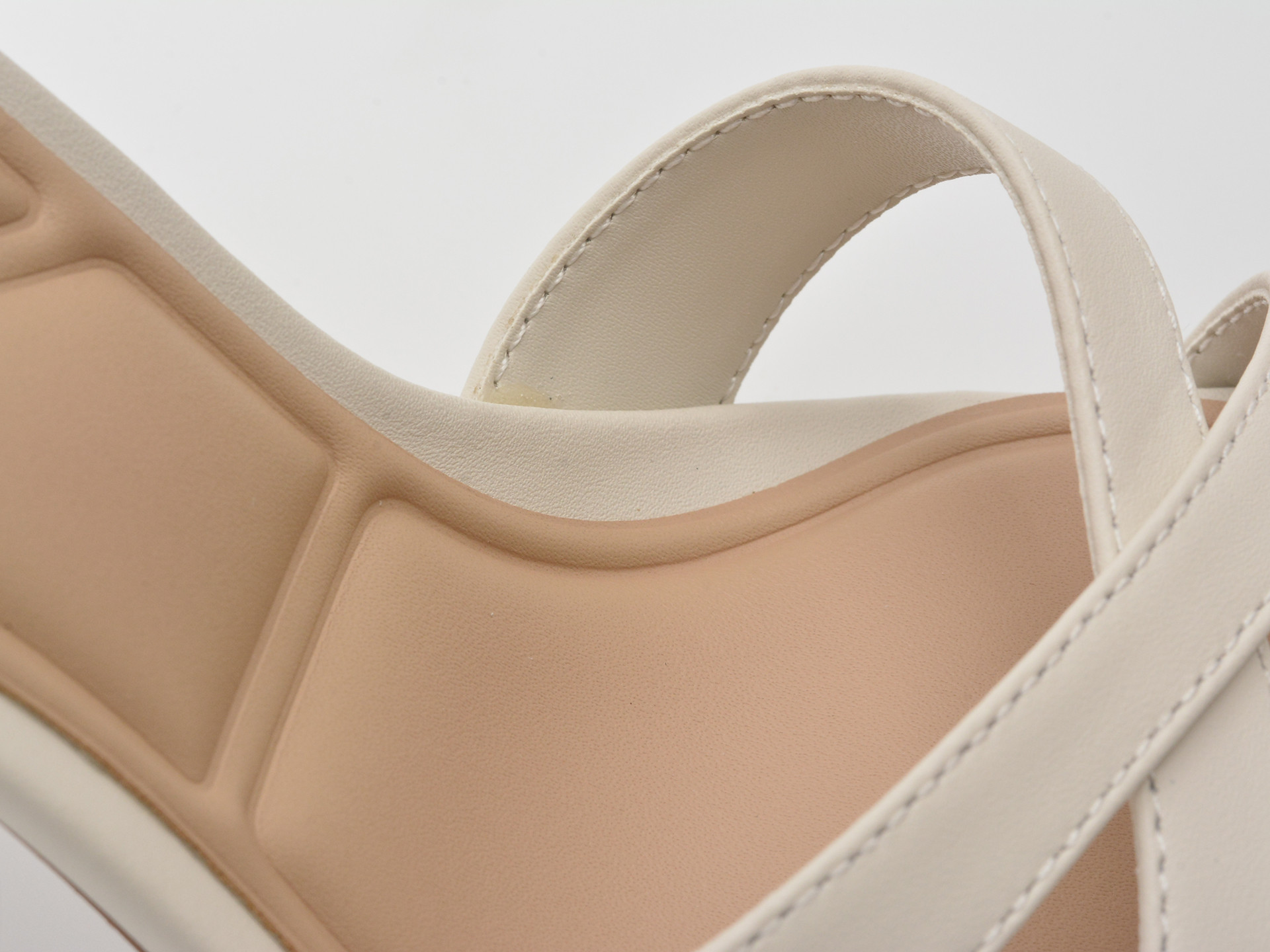 Sandale elegante ALDO albe, MELODIE 121, din piele naturala