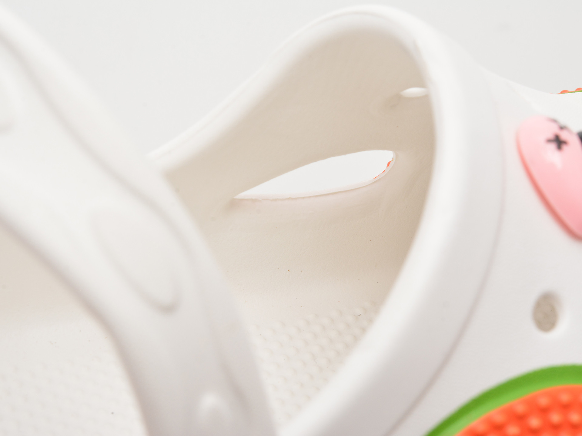 Papuci SELECTION KIDS albi, 3039, din pvc