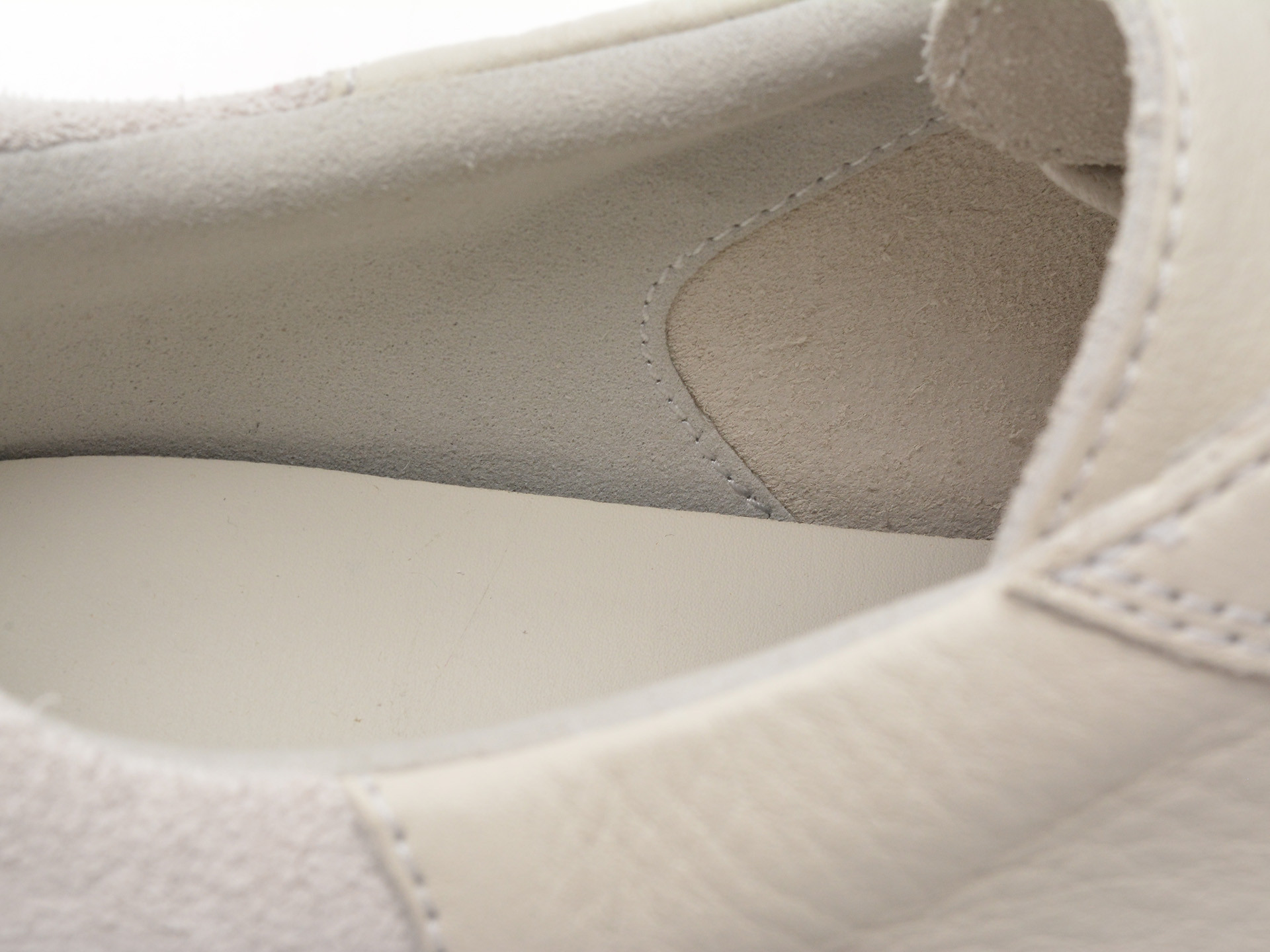 Pantofi sport GEOX albi, U55CHA, din piele naturala