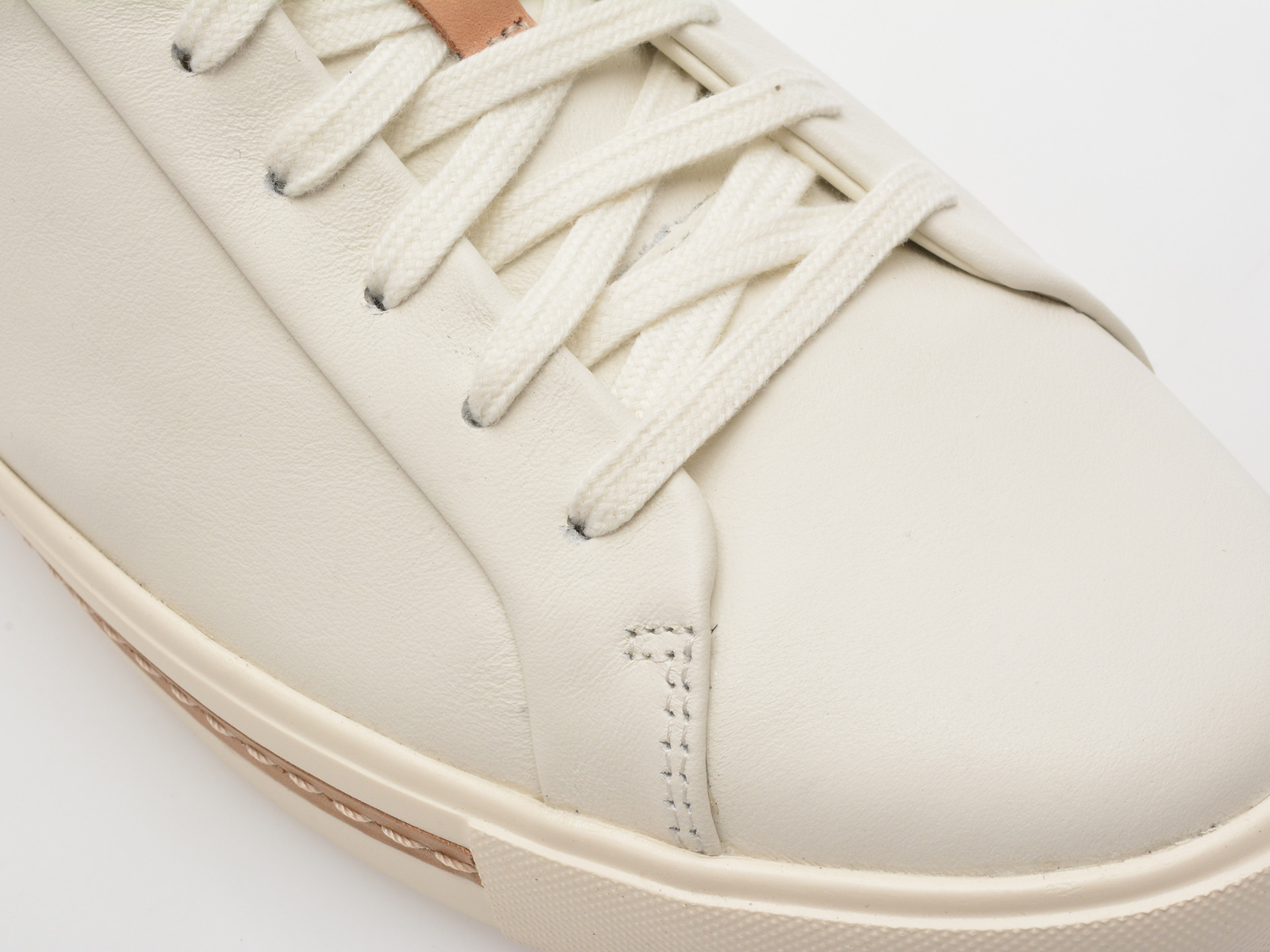 Pantofi sport clarks albi un maui lace din piele naturala
