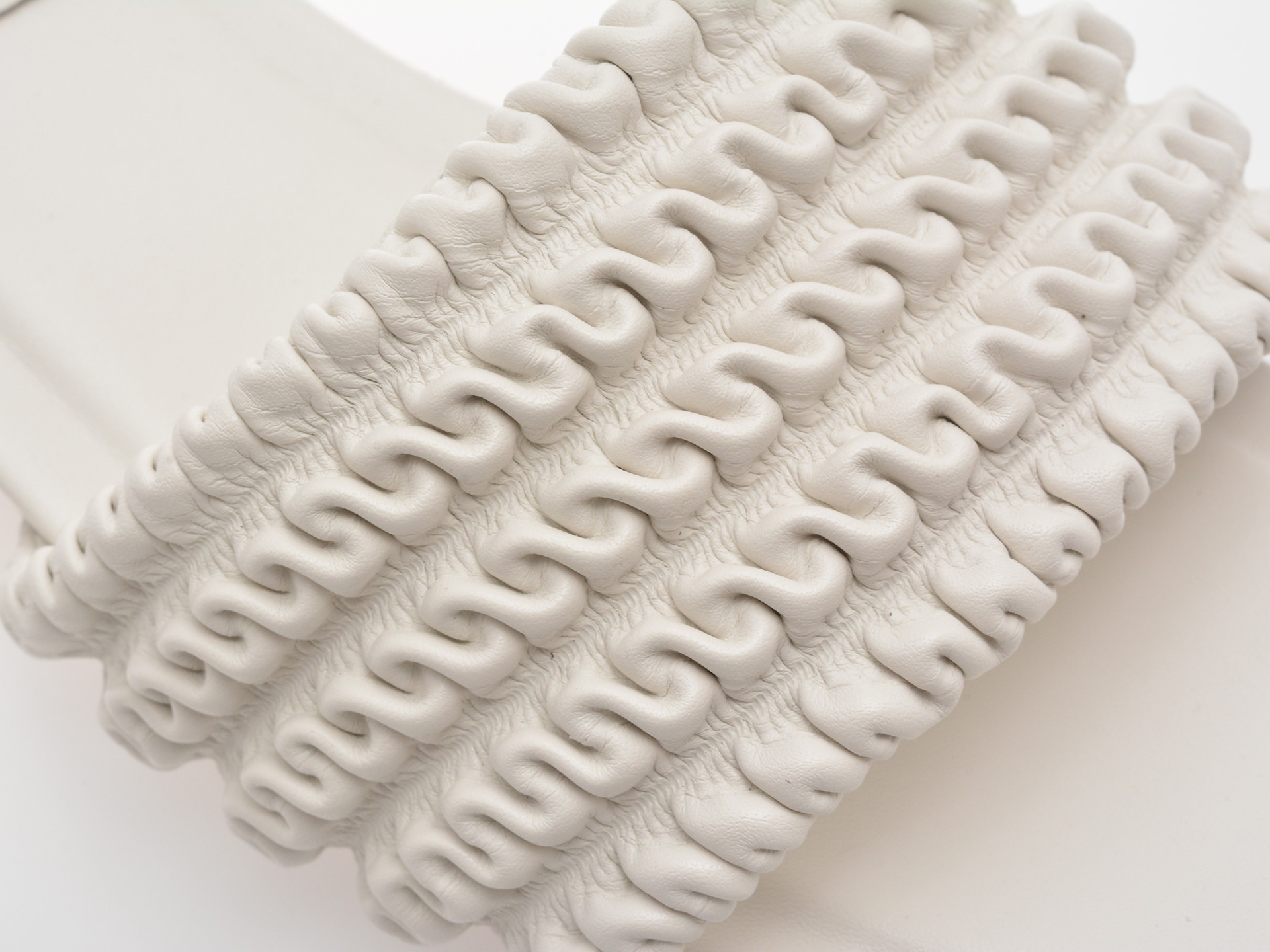 Papuci EPICA albi, 2750, din piele ecologica