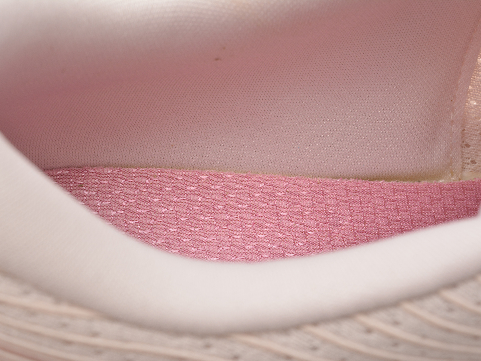 Pantofi sport SKECHERS nude, GO RUN ELEVATE 2.0, din material textil