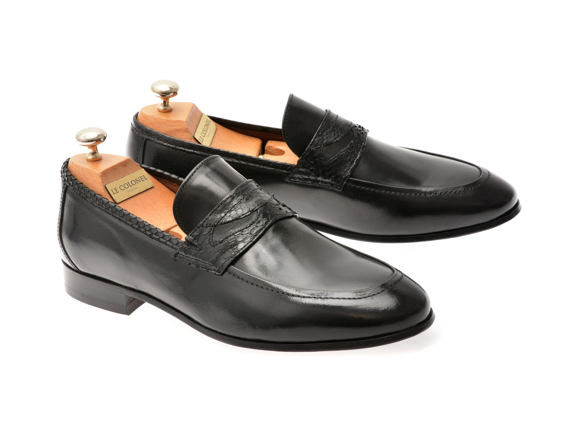 Mocasini eleganti LE COLONEL negri, 65926, din piele naturala