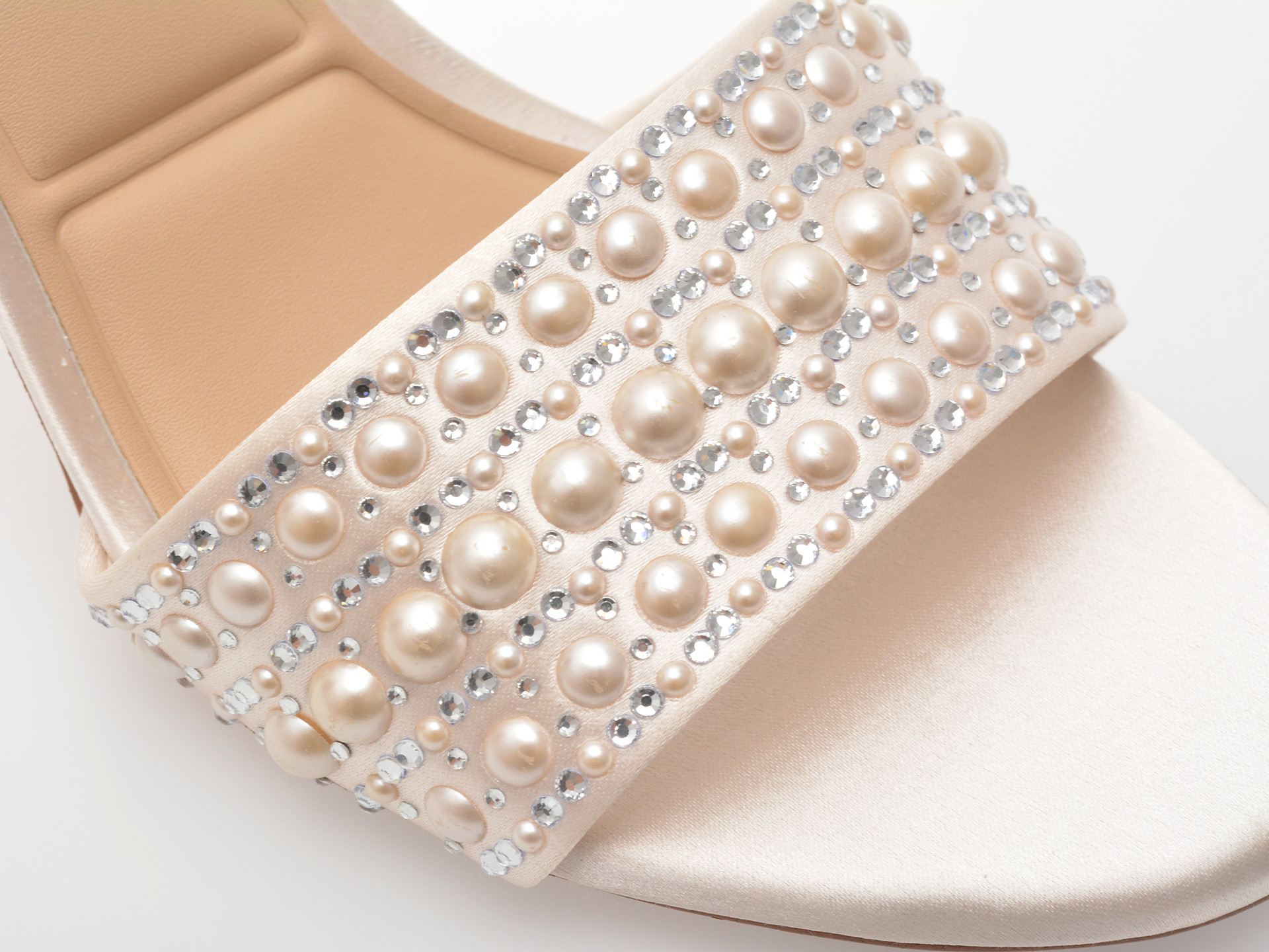 Papuci ALDO albi, ETERNALLY 110, din material textil