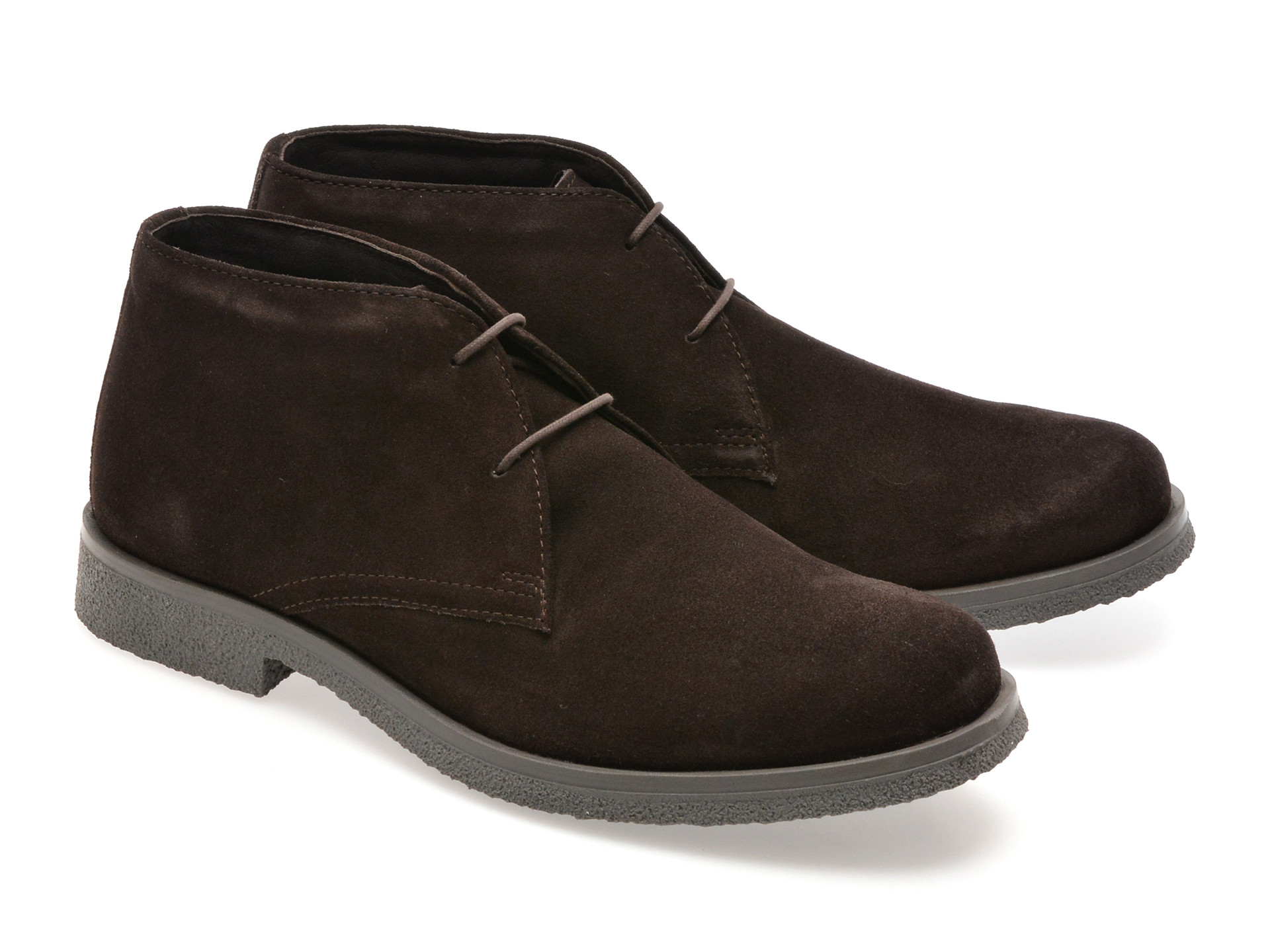 Ghete GEOX maro, U0458A, din piele intoarsa