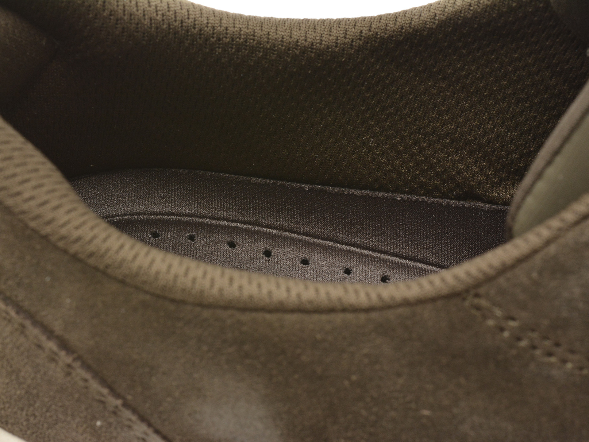 Pantofi sport GEOX kaki, U56MAA, din piele intoarsa