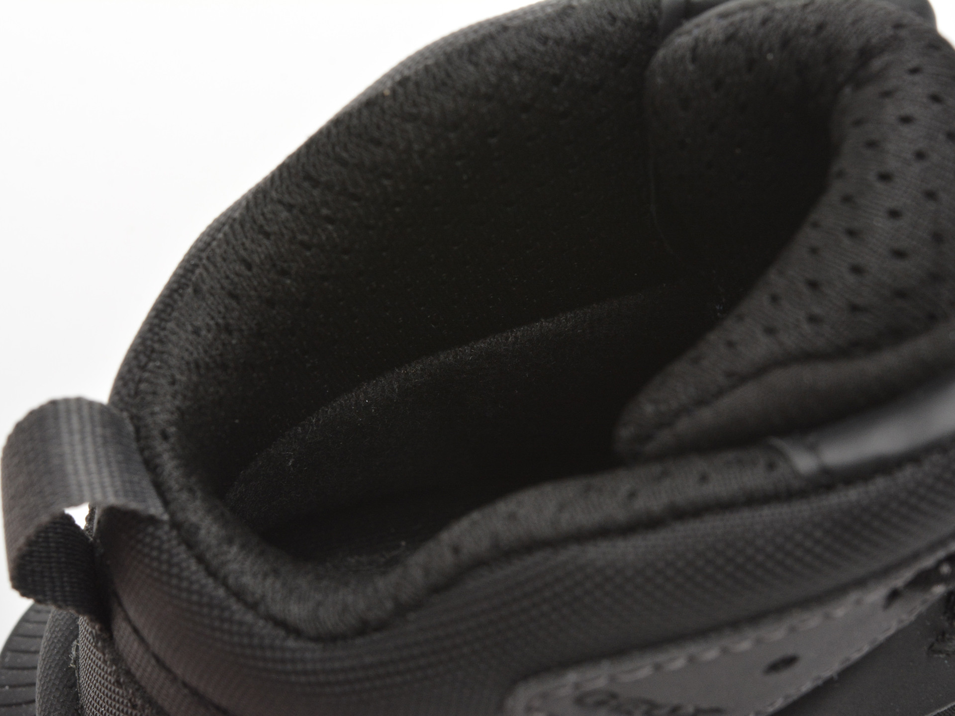 Ghete GEOX negre, J46LCA, din material textil