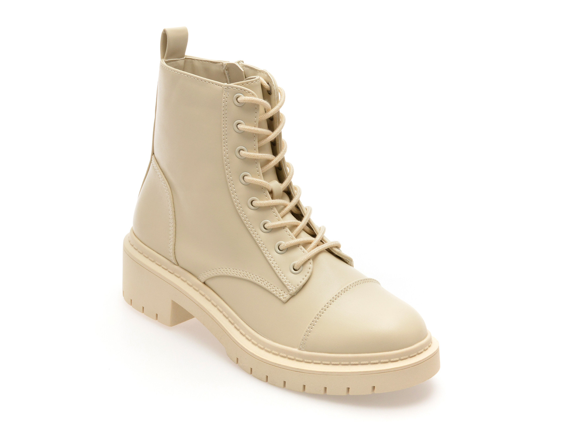 Bocanci ALDO albi, GOER 110, din piele ecologica