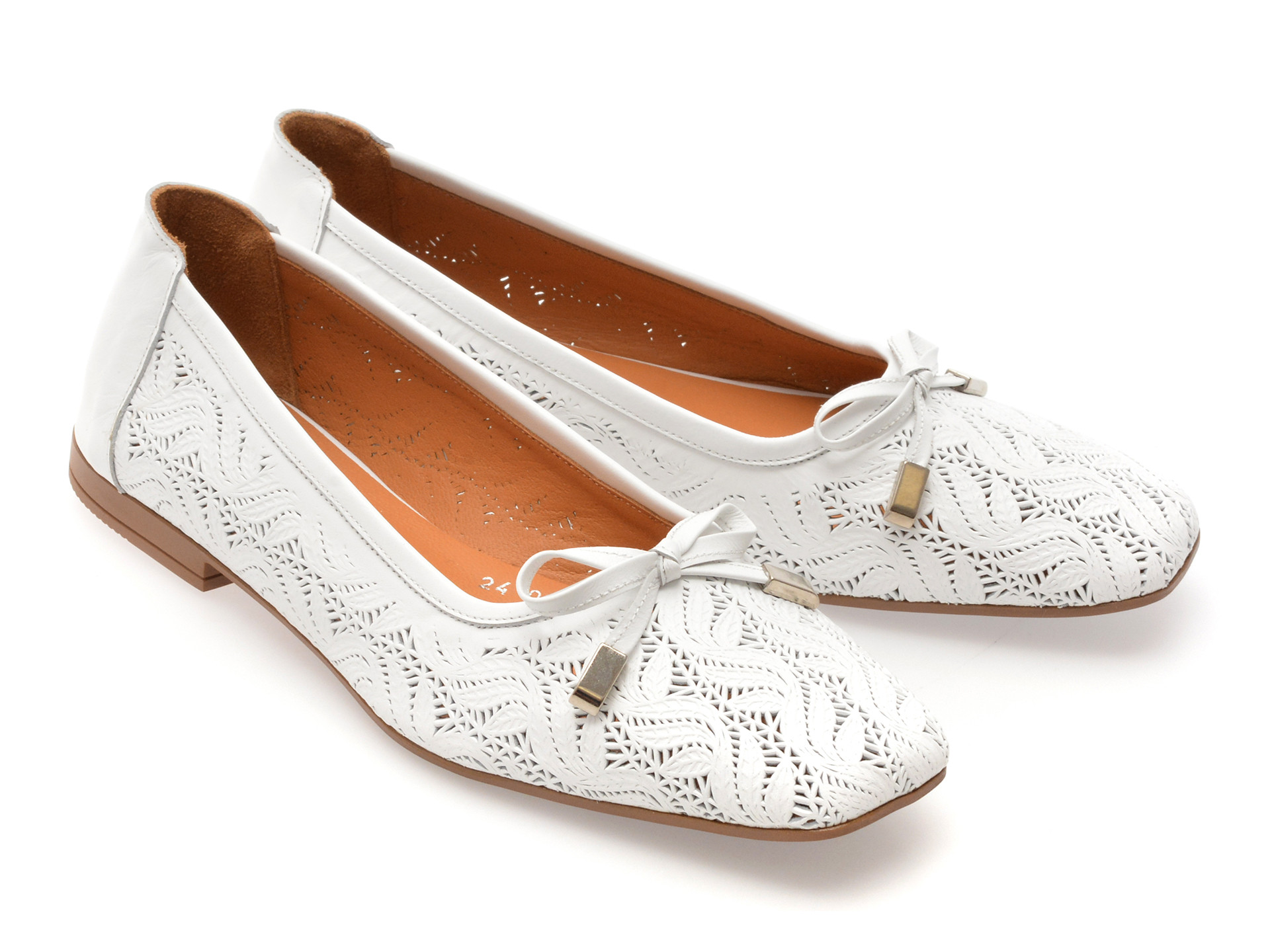 Balerini IMAGE albi, 2842870, din piele naturala