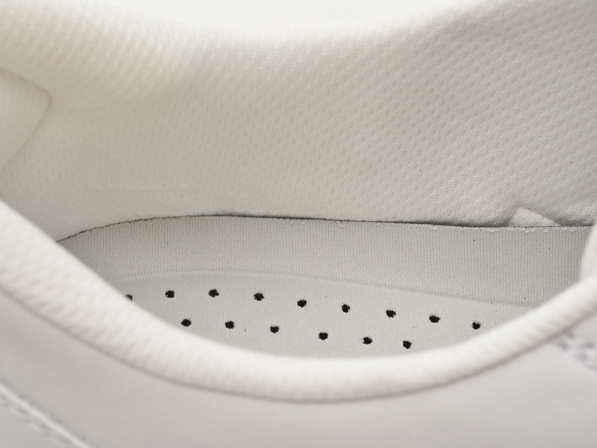 Pantofi sport GEOX albi, U56MAA, din piele ecologica