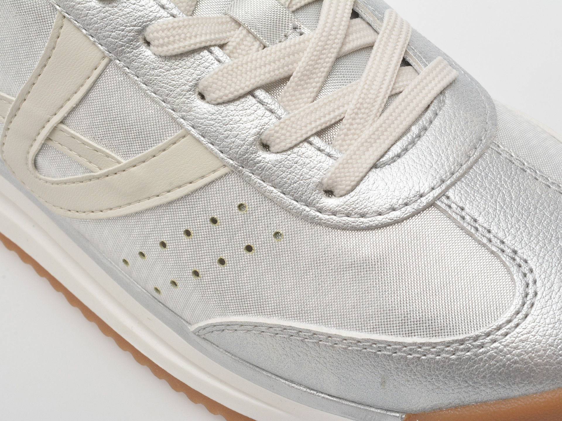 Pantofi sport ALDO argintii, STEPCOUNT 040, din material textil