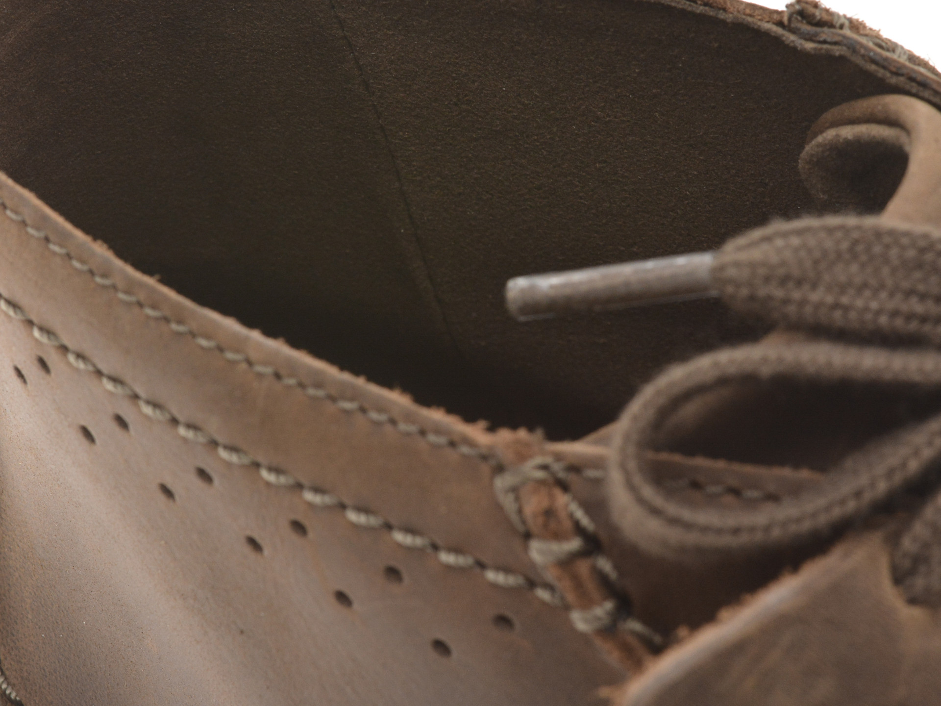 Ghete CLARKS kaki, STREETHILL MID, din nabuc