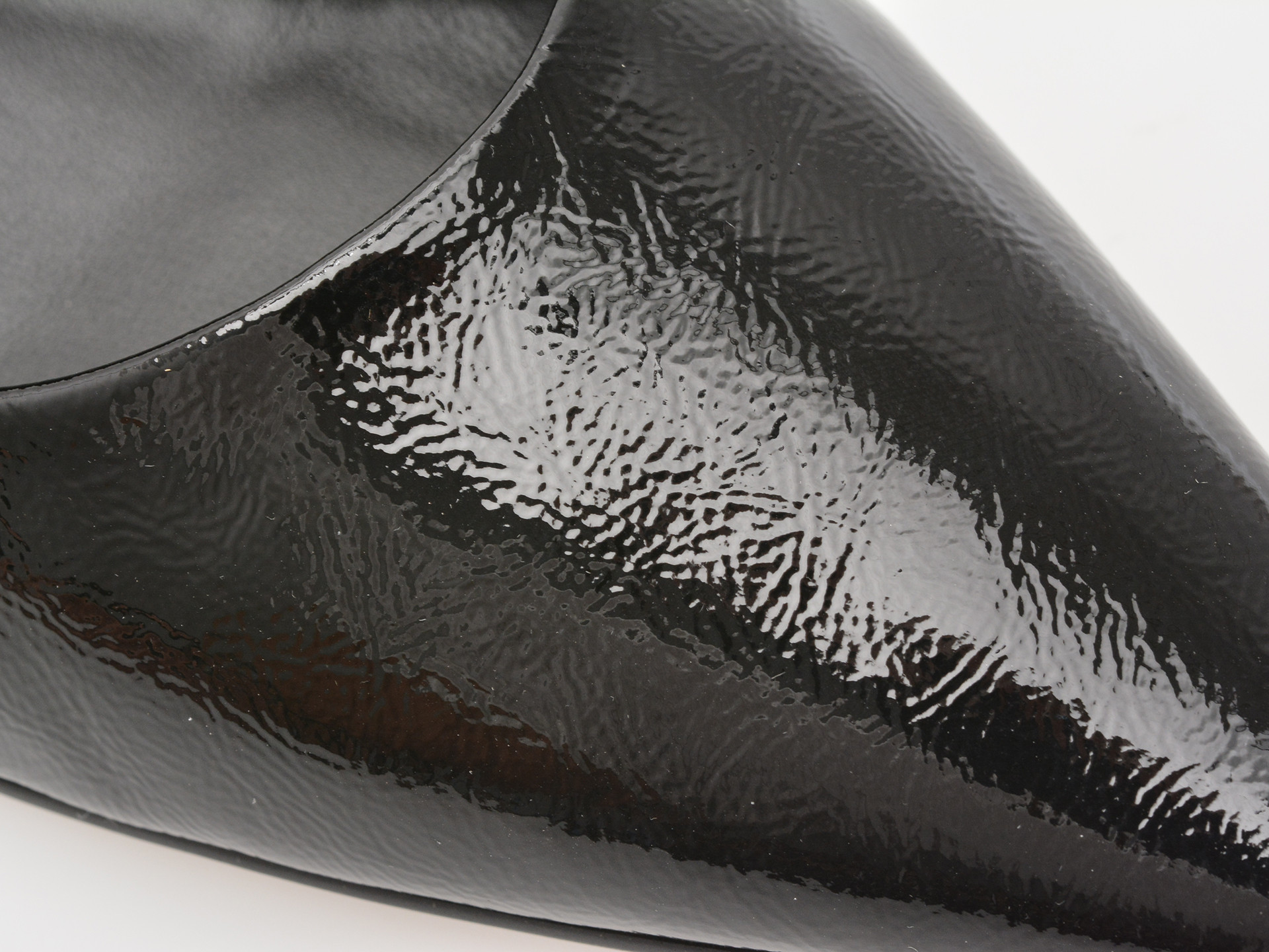 Pantofi EPICA negri, B232, din piele naturala lacuita