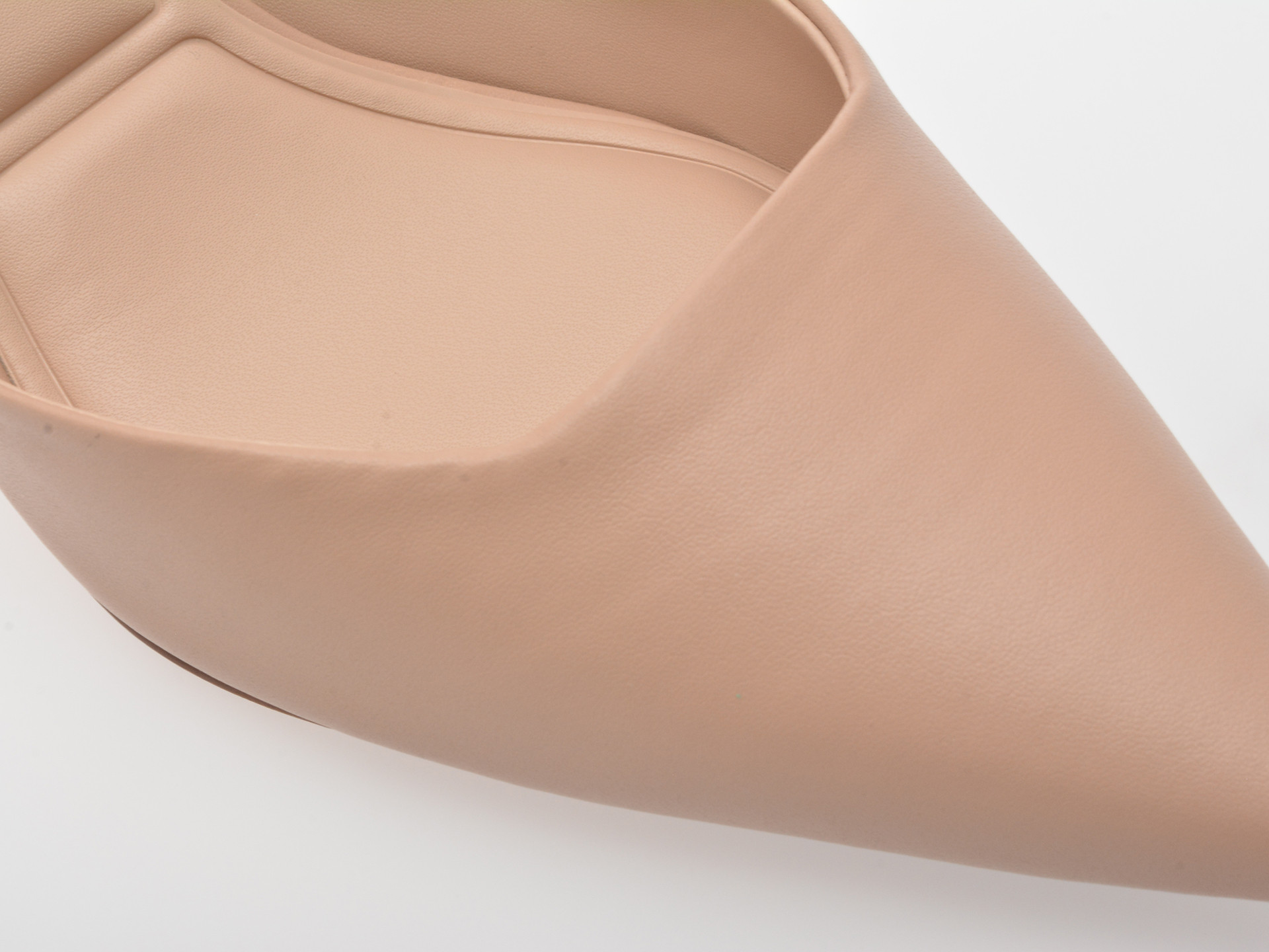 Pantofi eleganti ALDO nude, GAVEDESSI 270, din piele ecologica