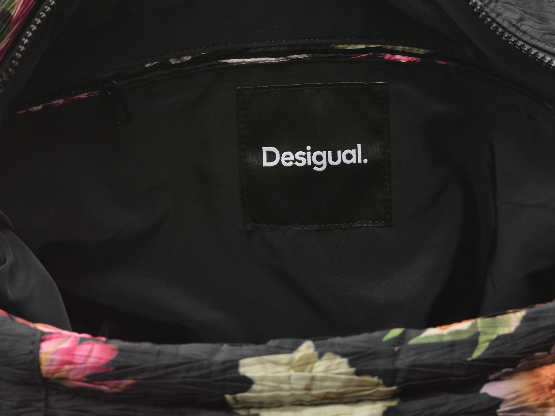 Geanta DESIGUAL neagra, SAXY22, din material textil