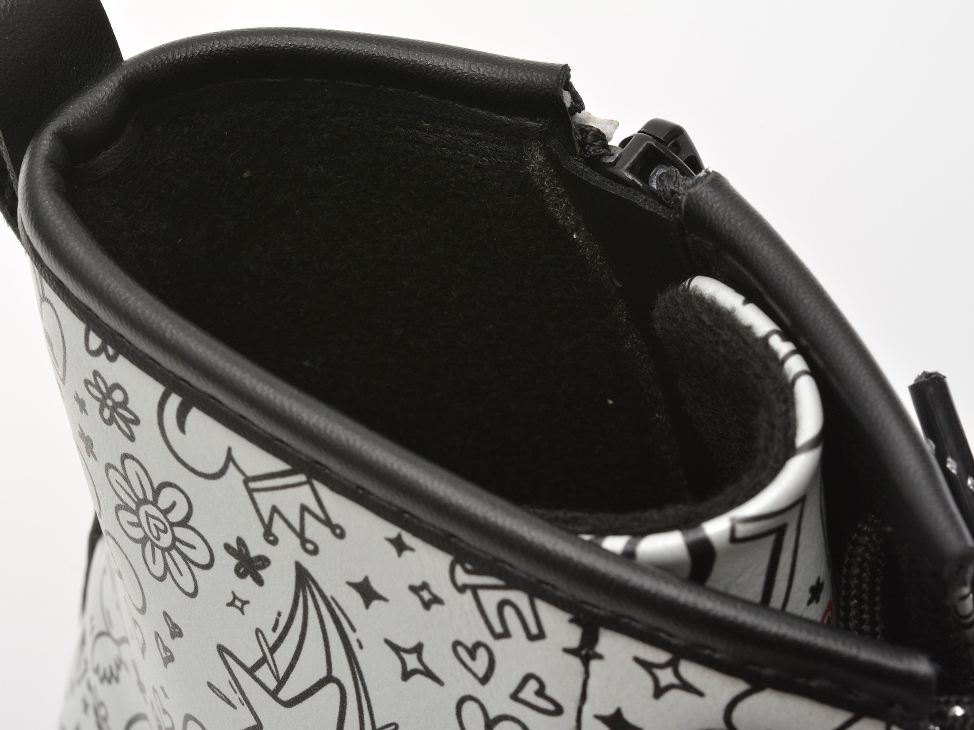 Ghete SKECHERS argintii, GRAVLEN HI, din piele ecologica