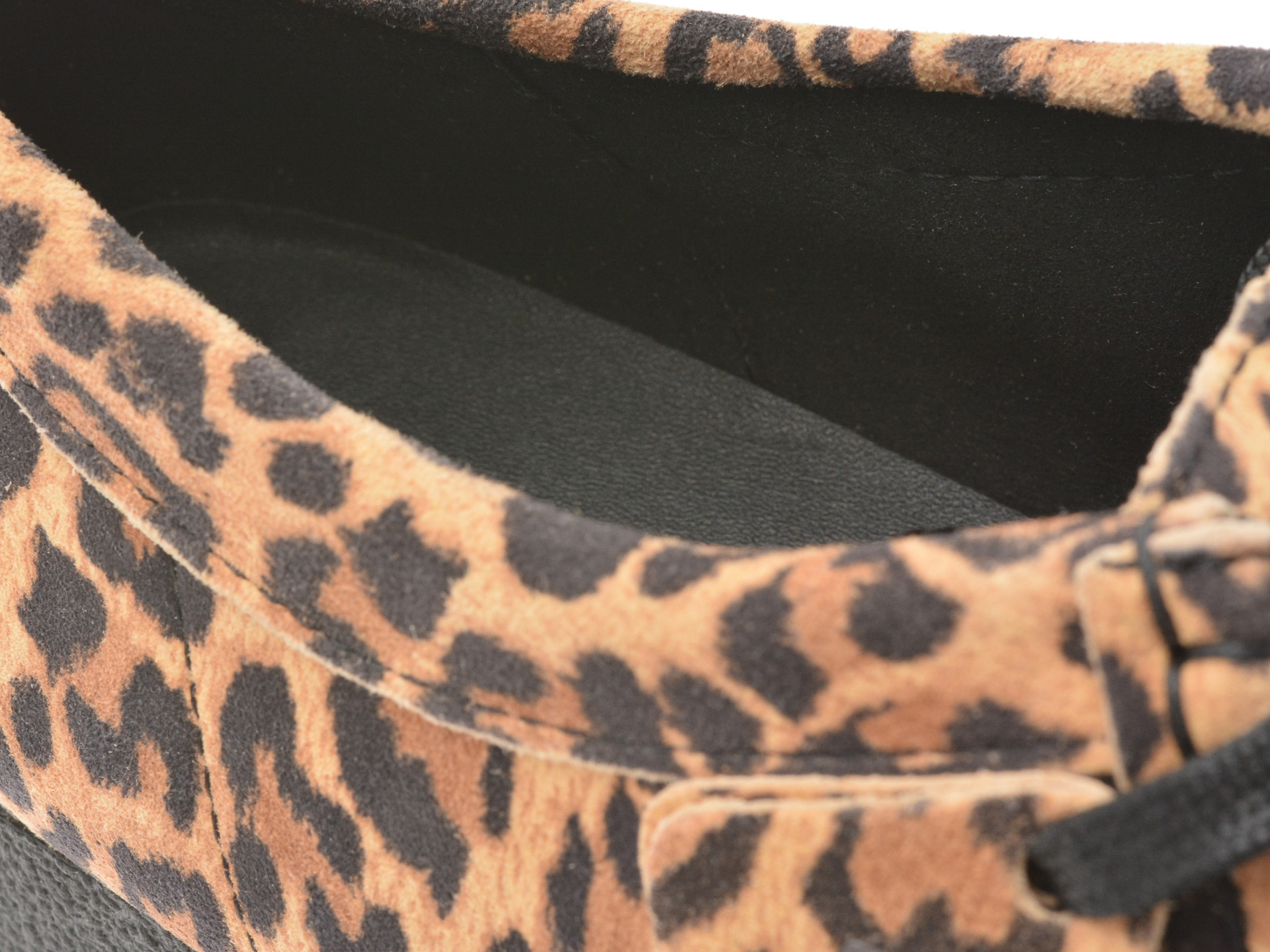 Mocasini CLARKS maro, WALLABEE EVO SH, din piele intoarsa