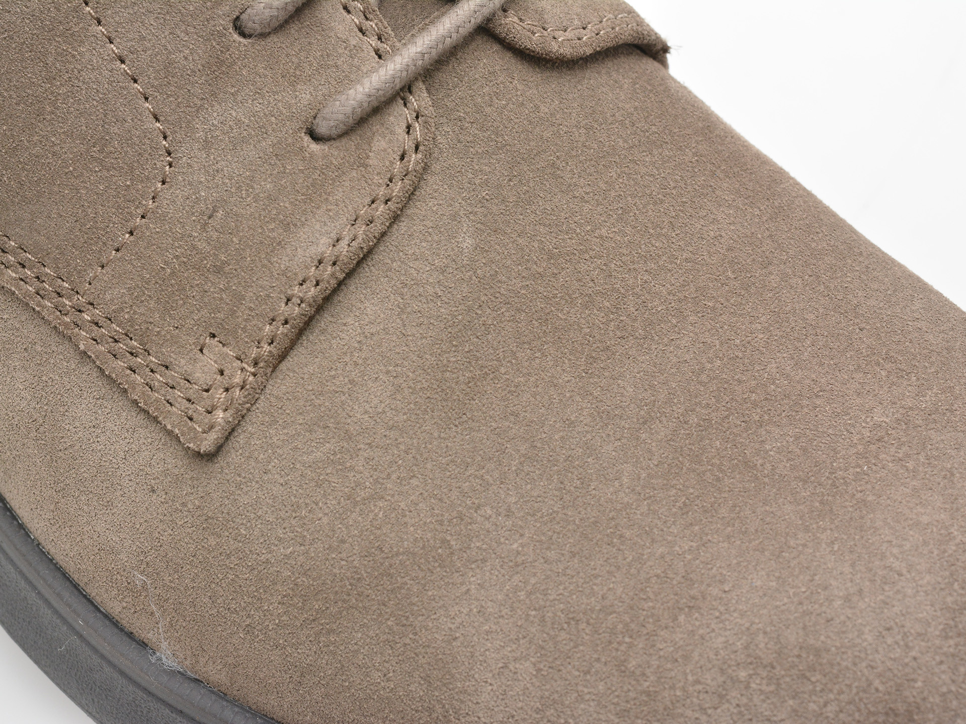 Pantofi GEOX gri, U45GHA, din piele intoarsa