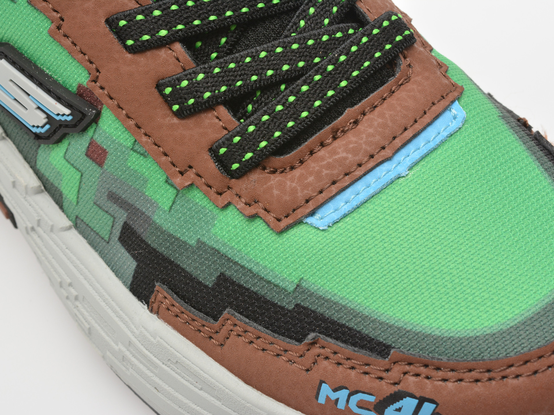 Pantofi sport SKECHERS maro, MEGA-CRAFT 4K, din material textil