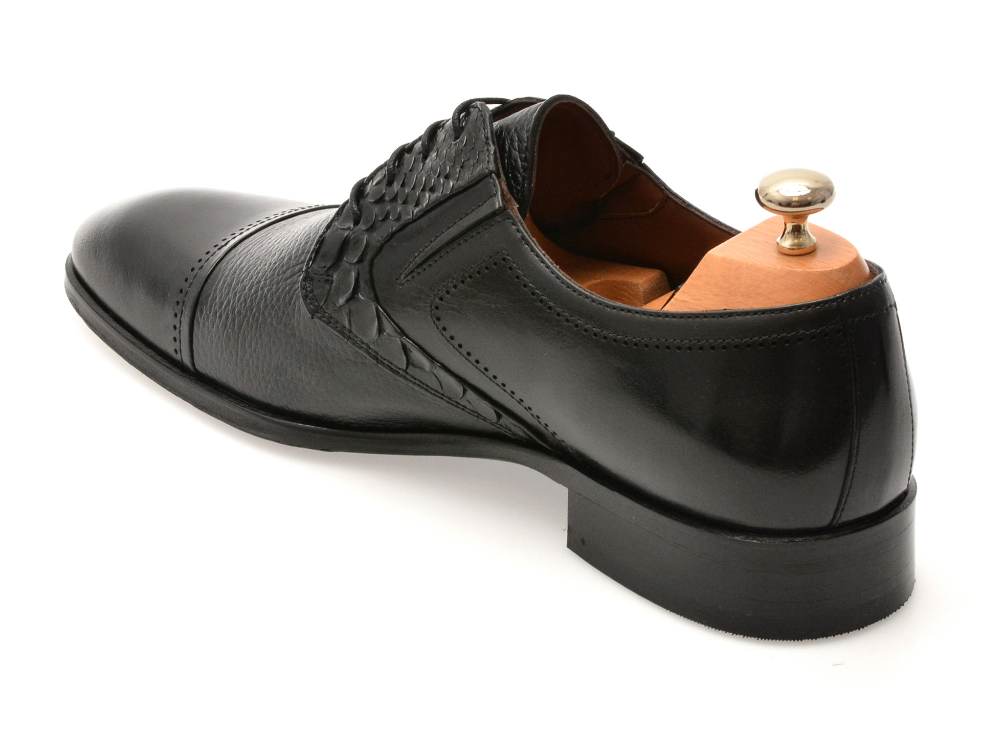 Pantofi eleganti LE COLONEL negri, 32724, din piele naturala