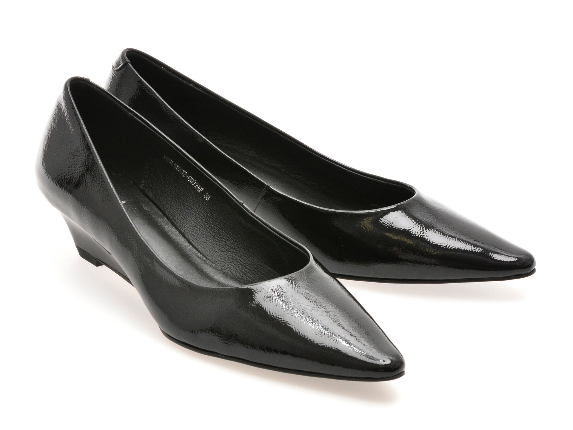 Pantofi EPICA negri, B232, din piele naturala lacuita