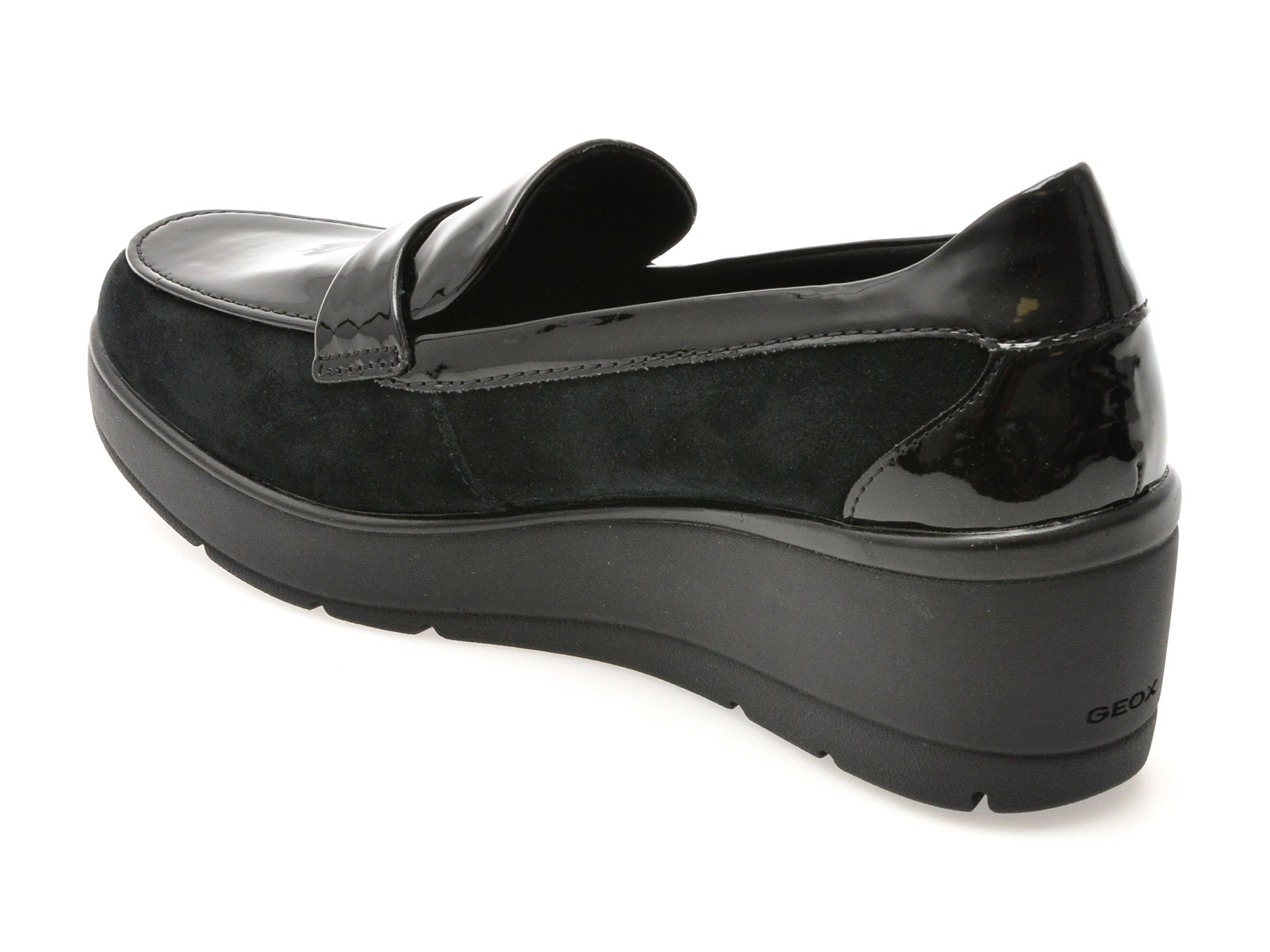 Mocasini GEOX negri, D46RAB, din piele intoarsa