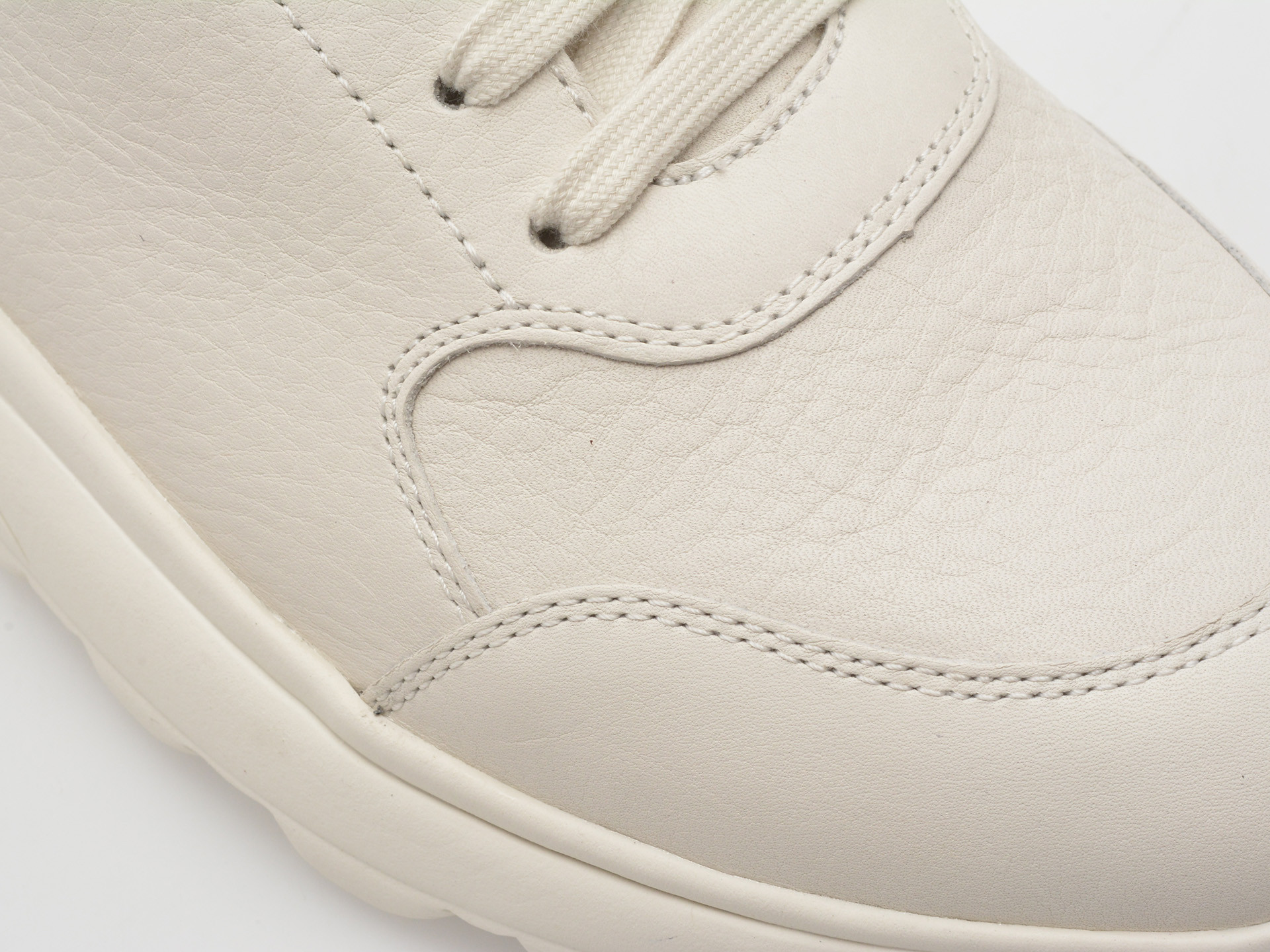 Pantofi sport GEOX albi, U55BYA, din piele naturala