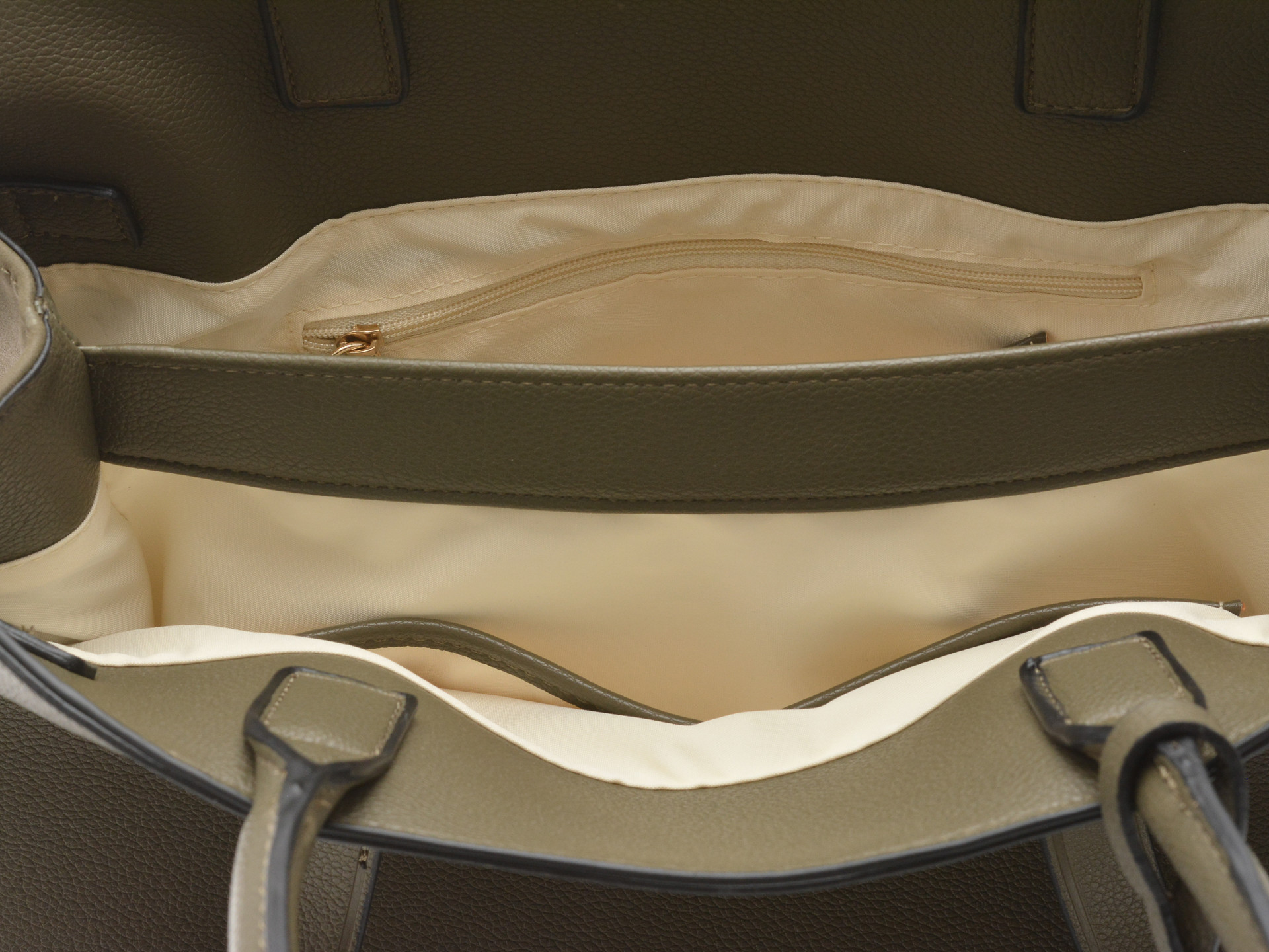 Geanta ALDO kaki, ALLYSA 250, din piele ecologica