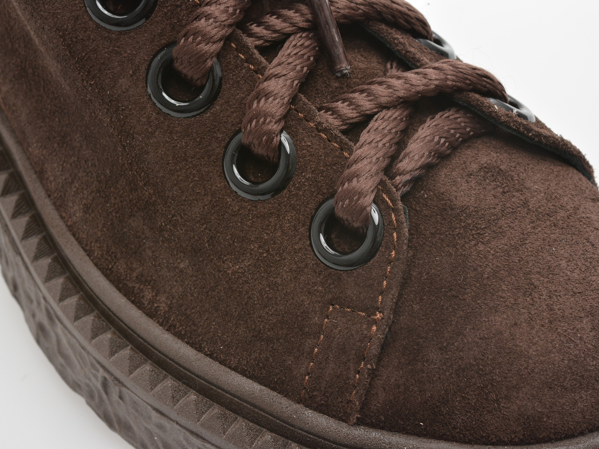 Ghete epica maro 4770030 din piele intoarsa