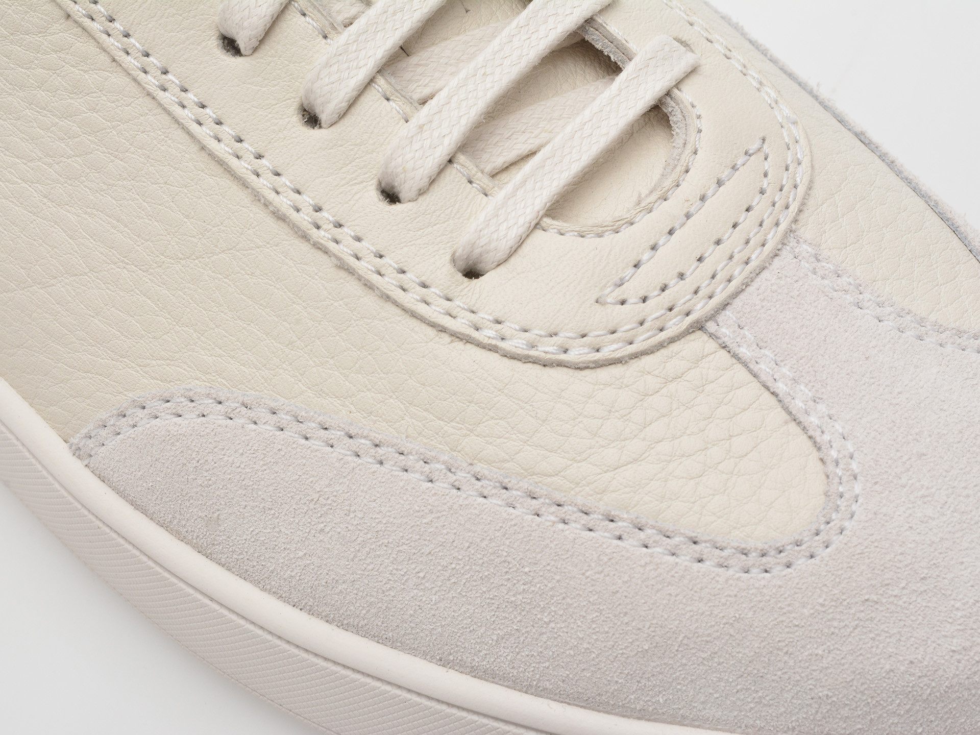 Pantofi sport GEOX albi, U55CHA, din piele naturala