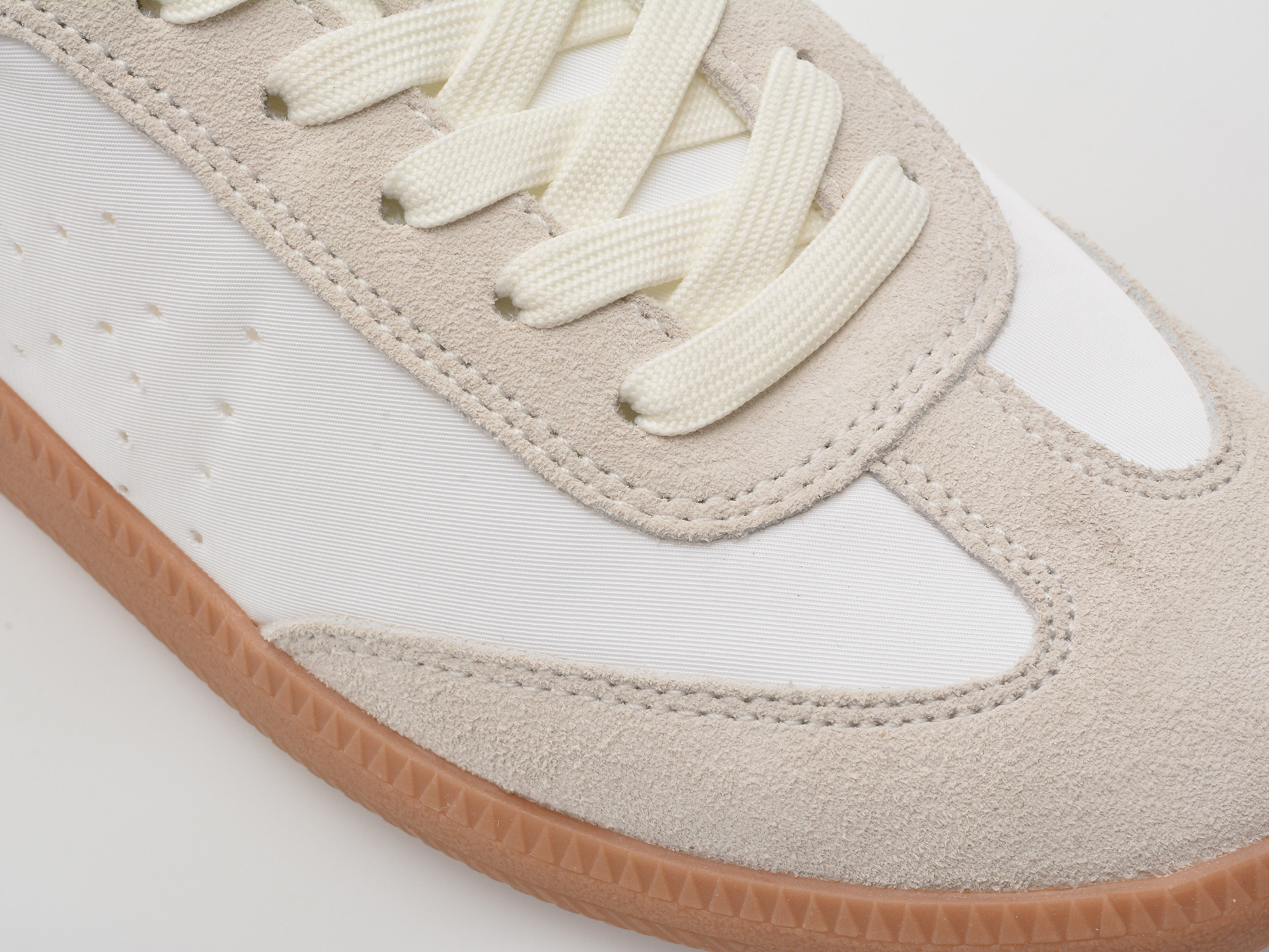 Pantofi sport ALDO alb-negru, CLUBSTYLE 122, din material textil