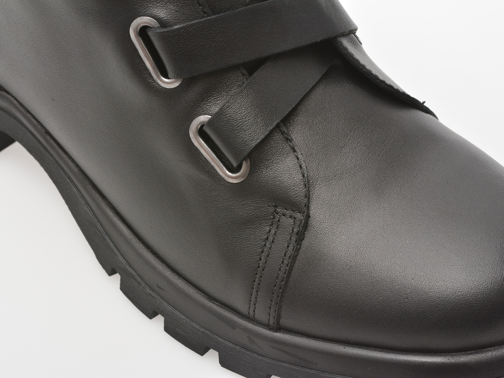 Ghete IMAGE negre, 208303, din piele naturala