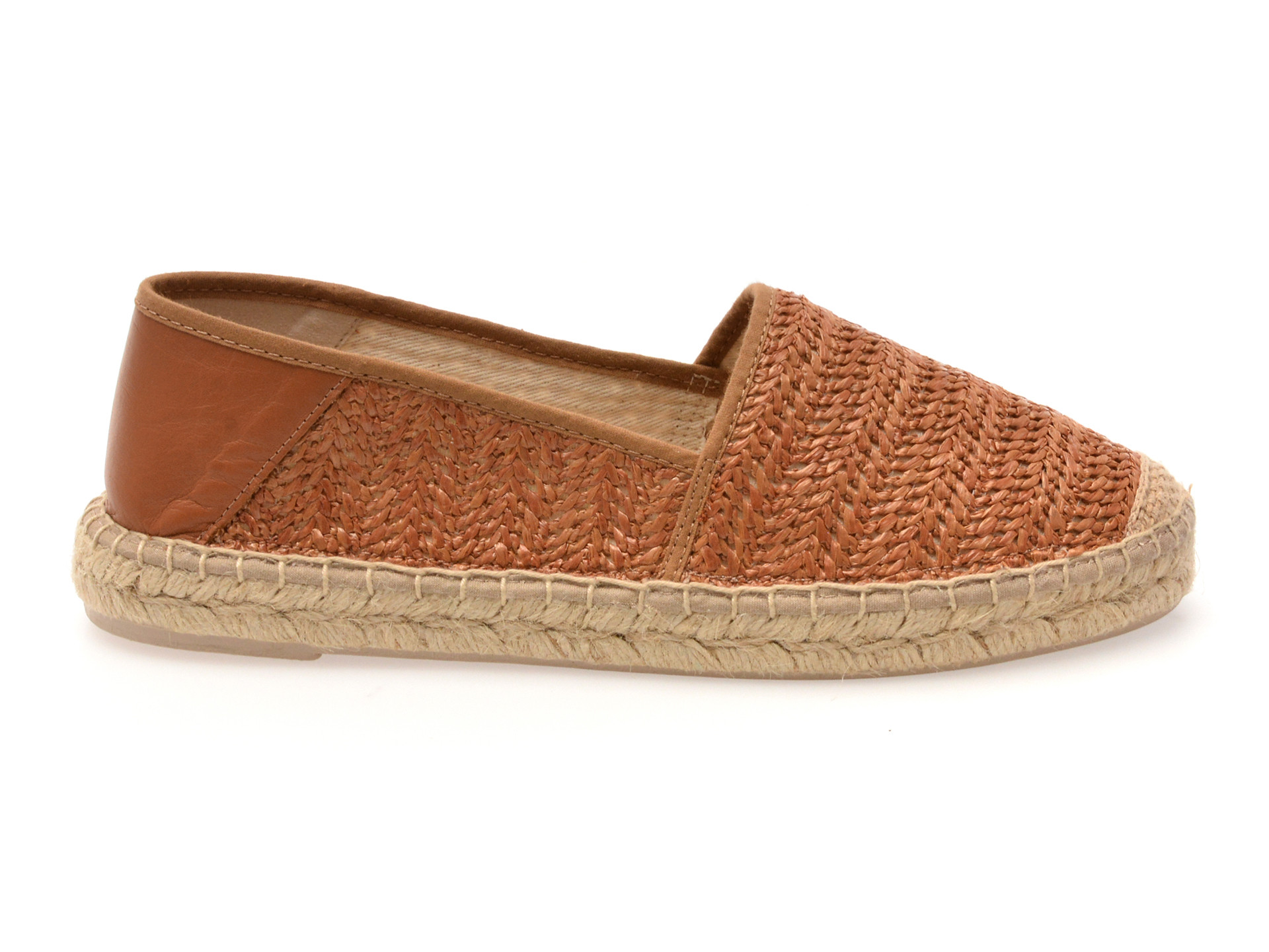 Pantofi GEOX maro, D46V0A, din material textil