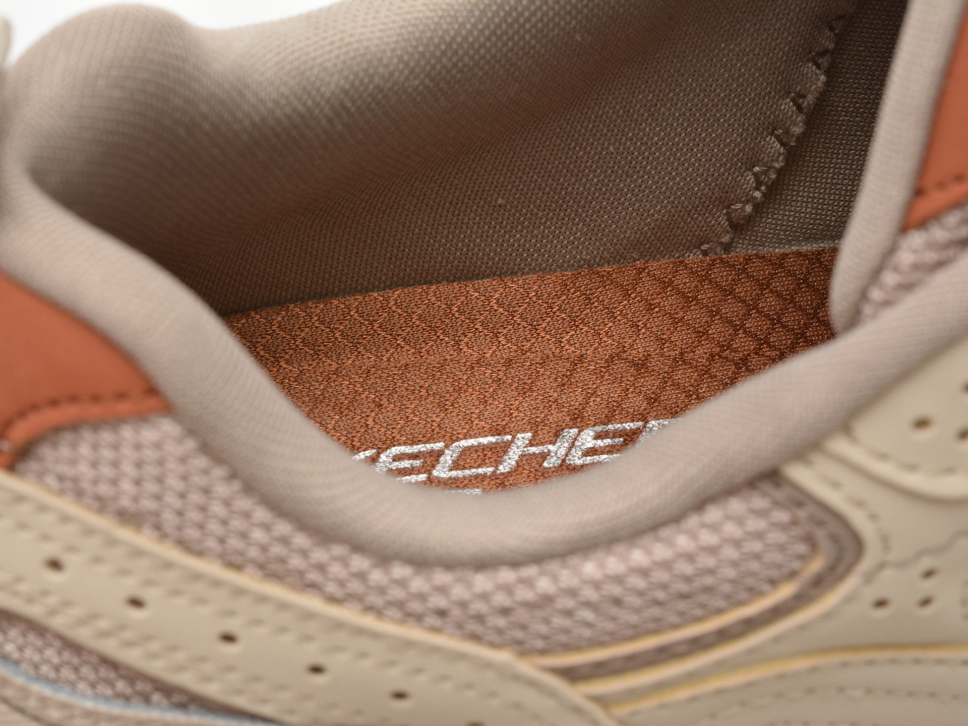 Pantofi sport SKECHERS bej, D LITES HIKER, din material textil